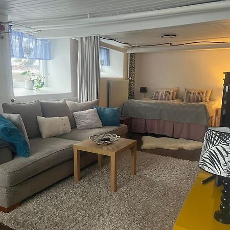Independent Apartment In Borås Екстериор снимка